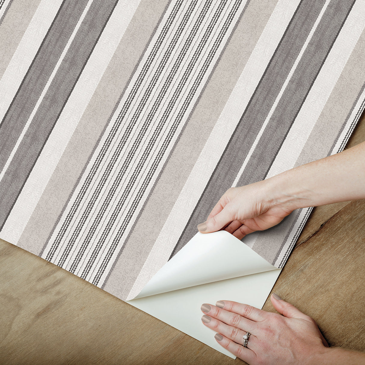[variant_sku] [product_name] [custom.colorway] - Eade's Wallpaper & Fabric