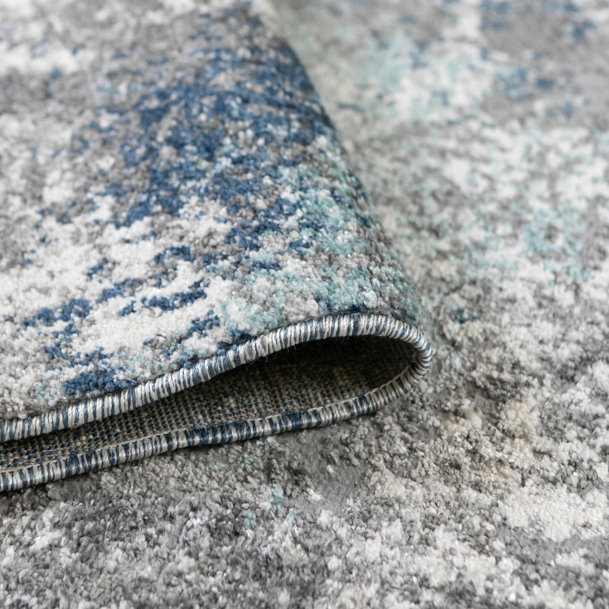 Amer Rugs YAS-7 Yasmin Contemporary /Light Blue Area Rug