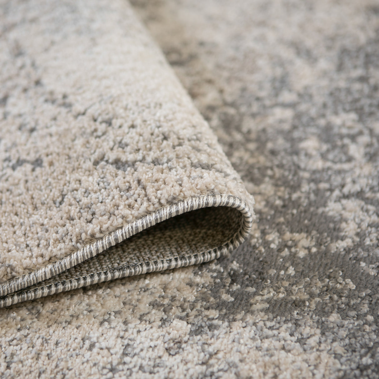 Amer Rugs YAS-8 Yasmin Contemporary Area Rug