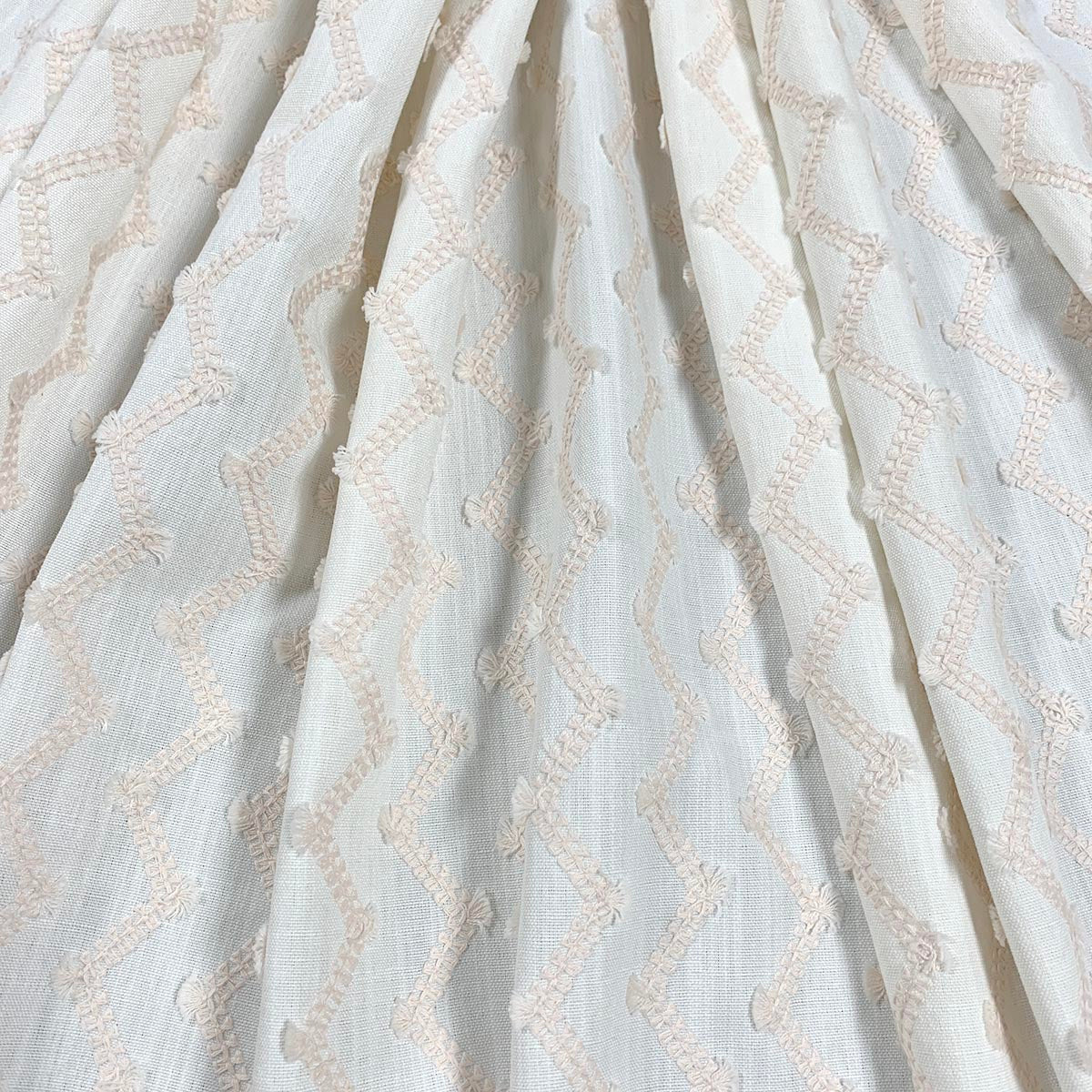 Eade’s ZAG PALE PINK PALE PINK