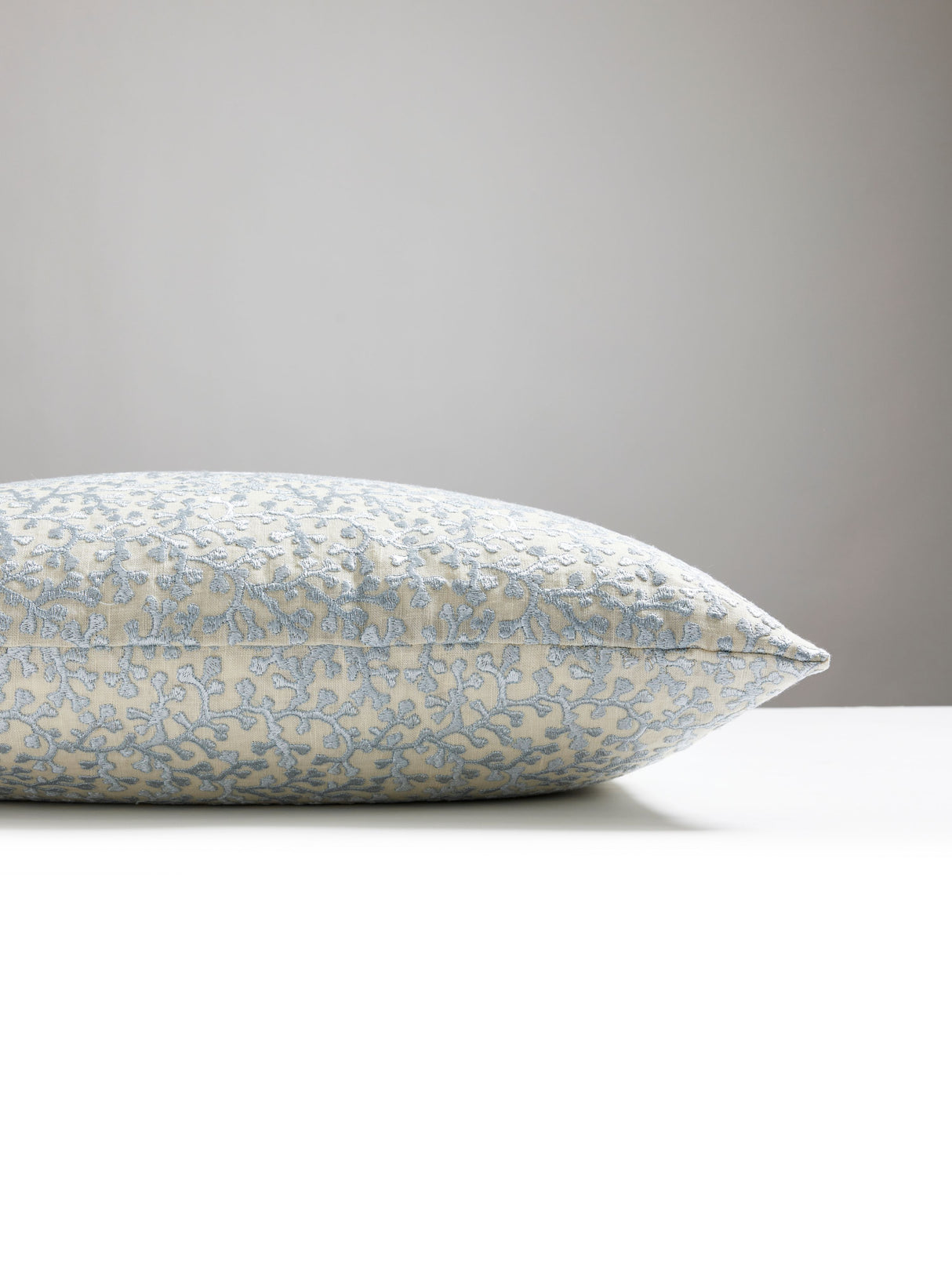 Scalamandre ZS 0002HELEPILL HELE BAY PILLOW - Pillow Collect